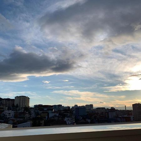 Central Luxury Apartment プリシュティナ エクステリア 写真
