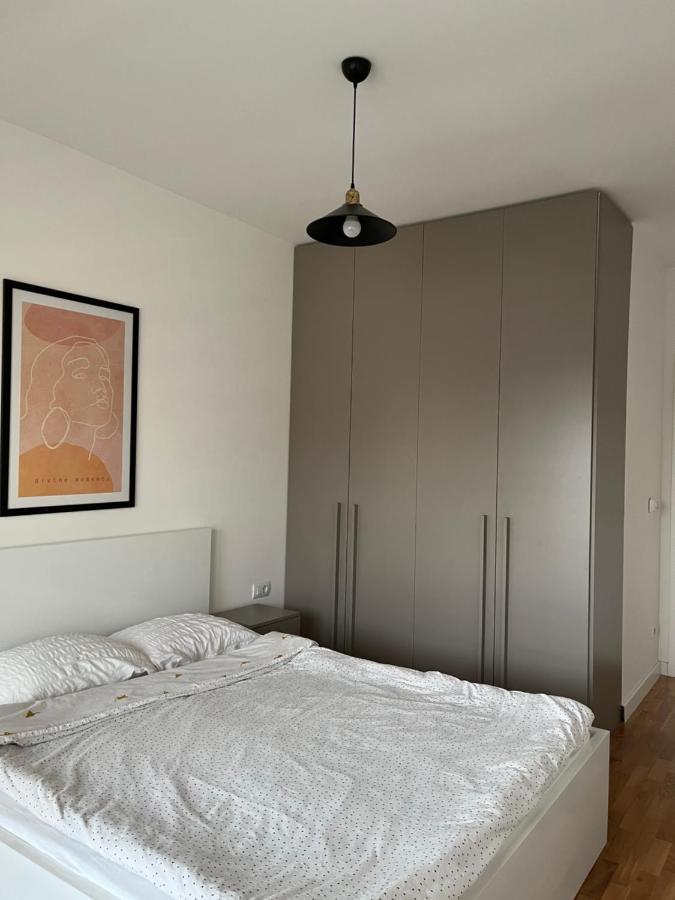 Central Luxury Apartment プリシュティナ エクステリア 写真